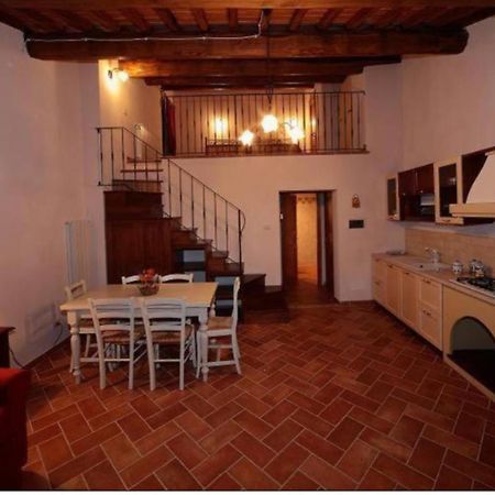 ホテル La Casa Del Calzolaio ラディコーファニ エクステリア 写真